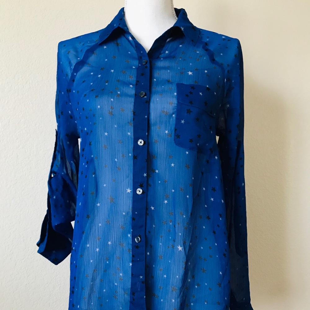 EXPRESS Button Down Top